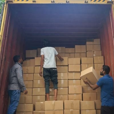 Packaging and exporting of tote bag